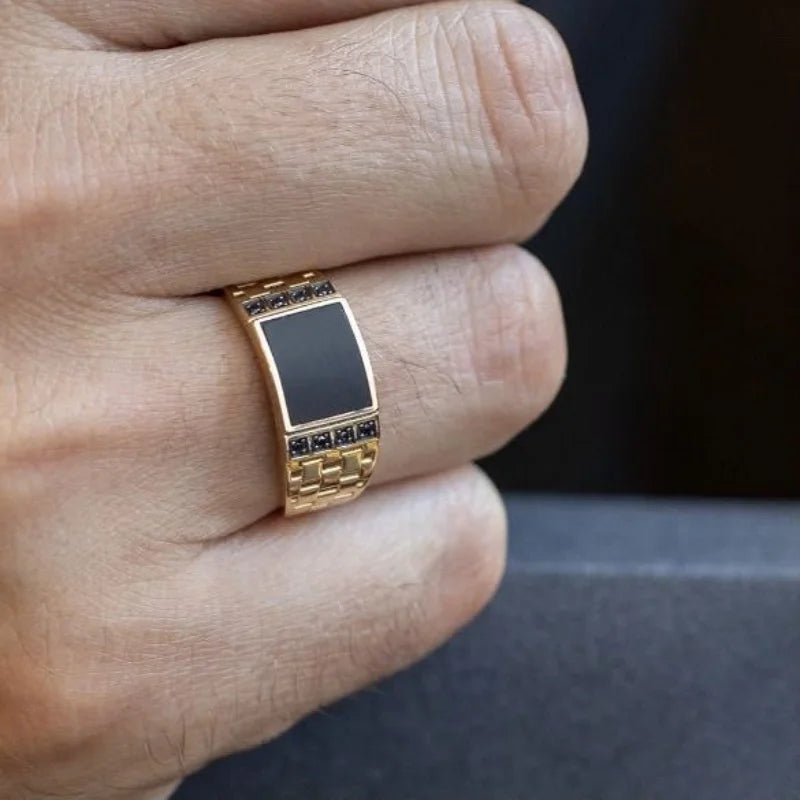 Prsten s černým diamantem