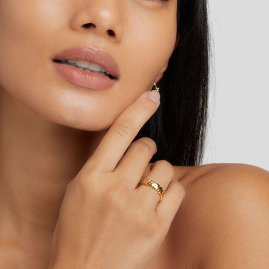 Prsten Calira Pokroucená věčnost