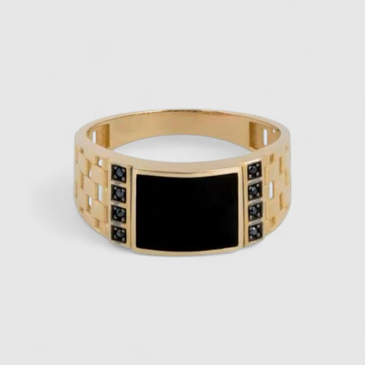 Prsten s černým diamantem