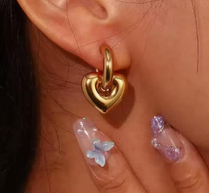 Hearts – zlaté náušnice