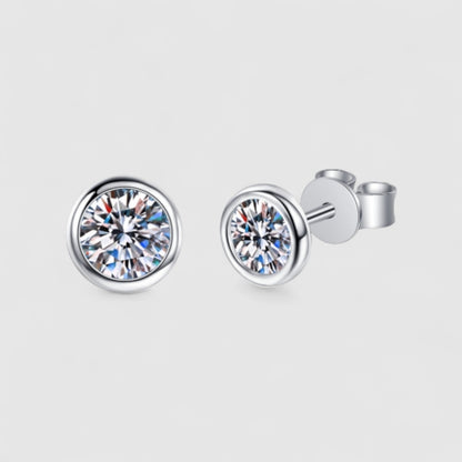 náušnicemi Manhattan