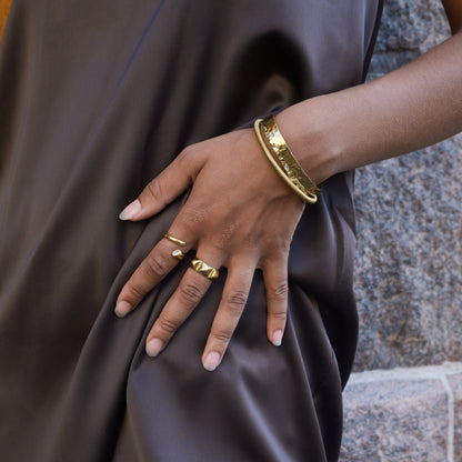 Laerke – zaoblený náramek z nerezové oceli