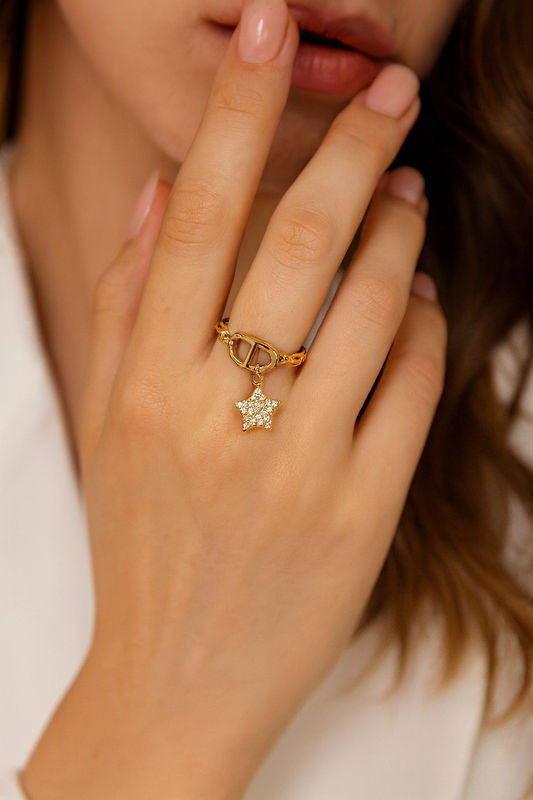 Zlatý prsten s hvězdou – Zazářete naplno