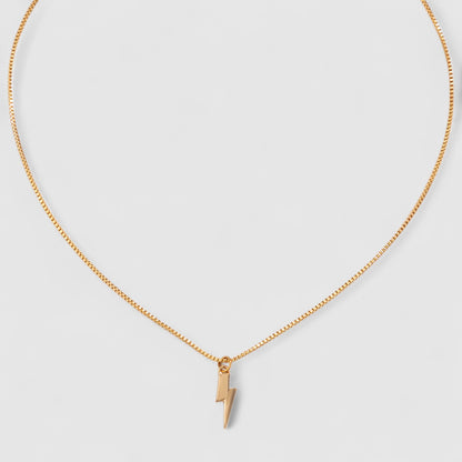 Stylový náhrdelník s bleskem