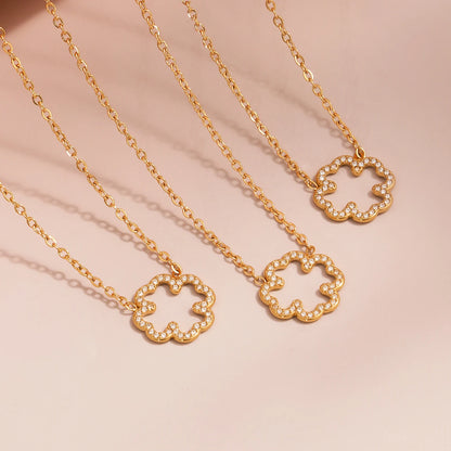 Flurry Set – Nadčasový Luxus a Třpytivá Elegance