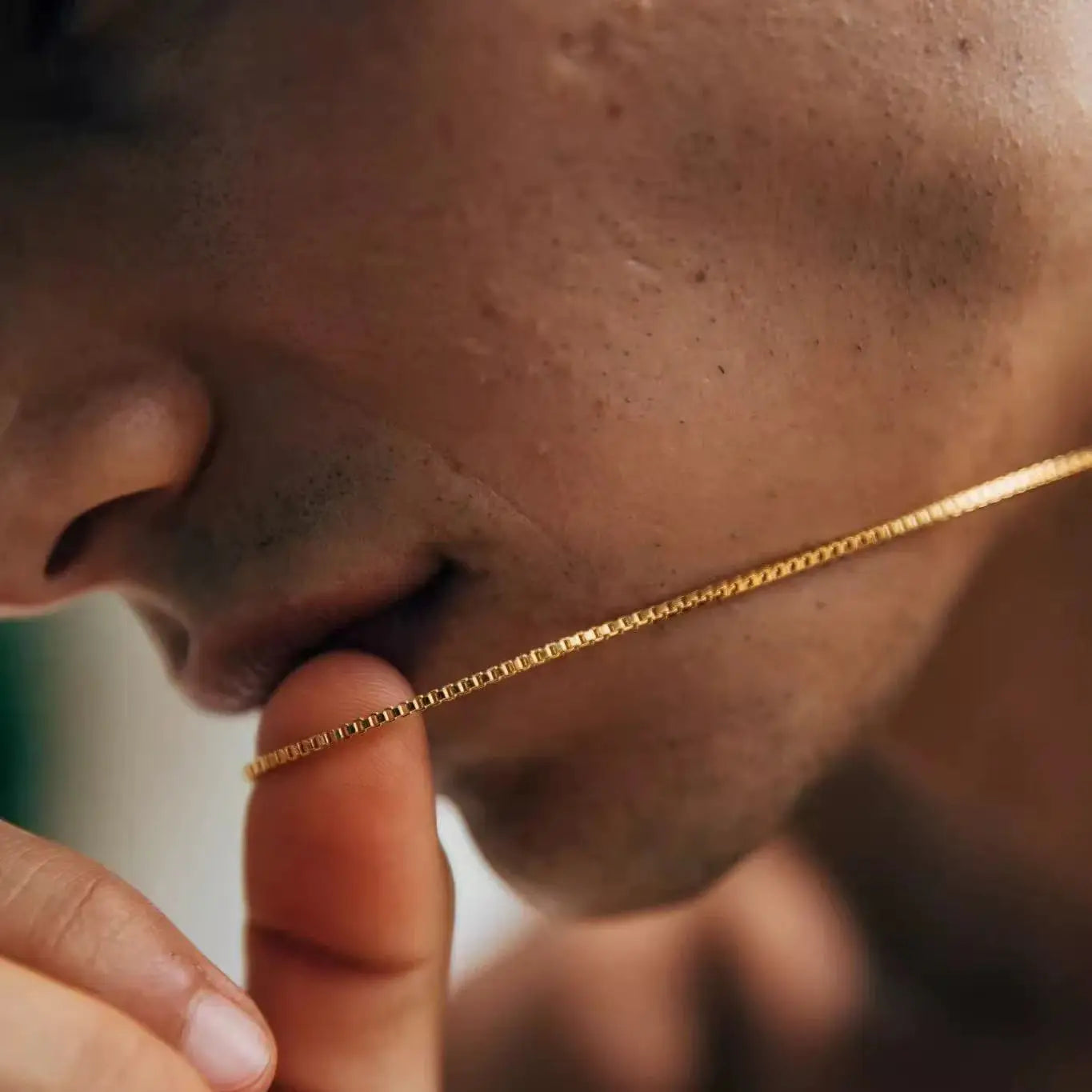 Elegantní tenký řetízek