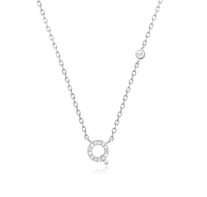 Juno - Náhrdelník s krystalovým písmenem z nerezové oceli