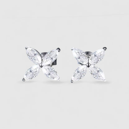 Zářivé náušnice Butterfly Moissanite