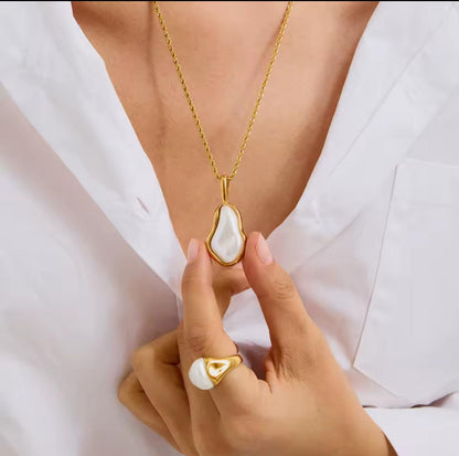 Náhrdelník Moonlight oysters